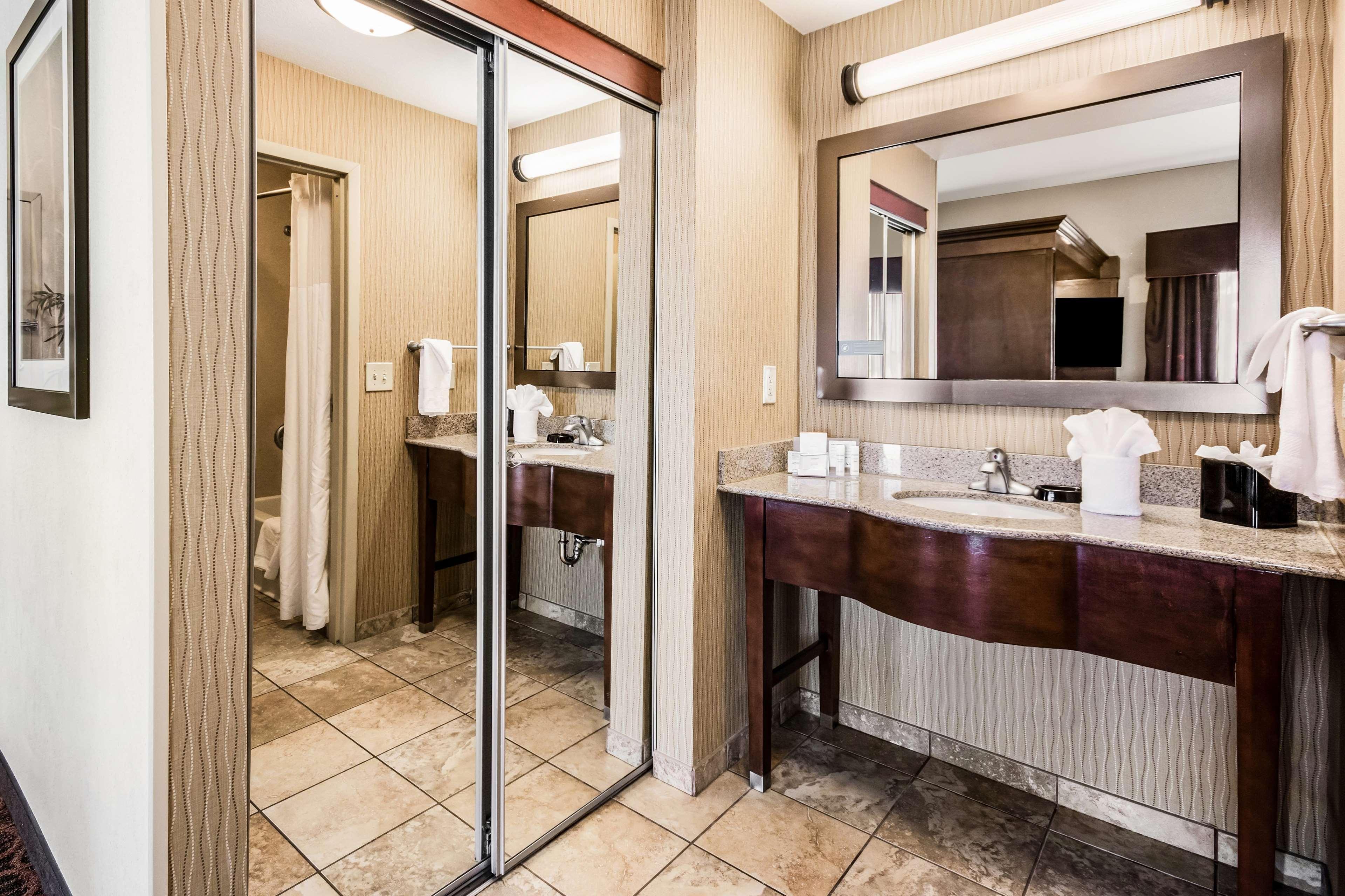 Hampton Inn Derby-Wichita Southeast מראה חיצוני תמונה
