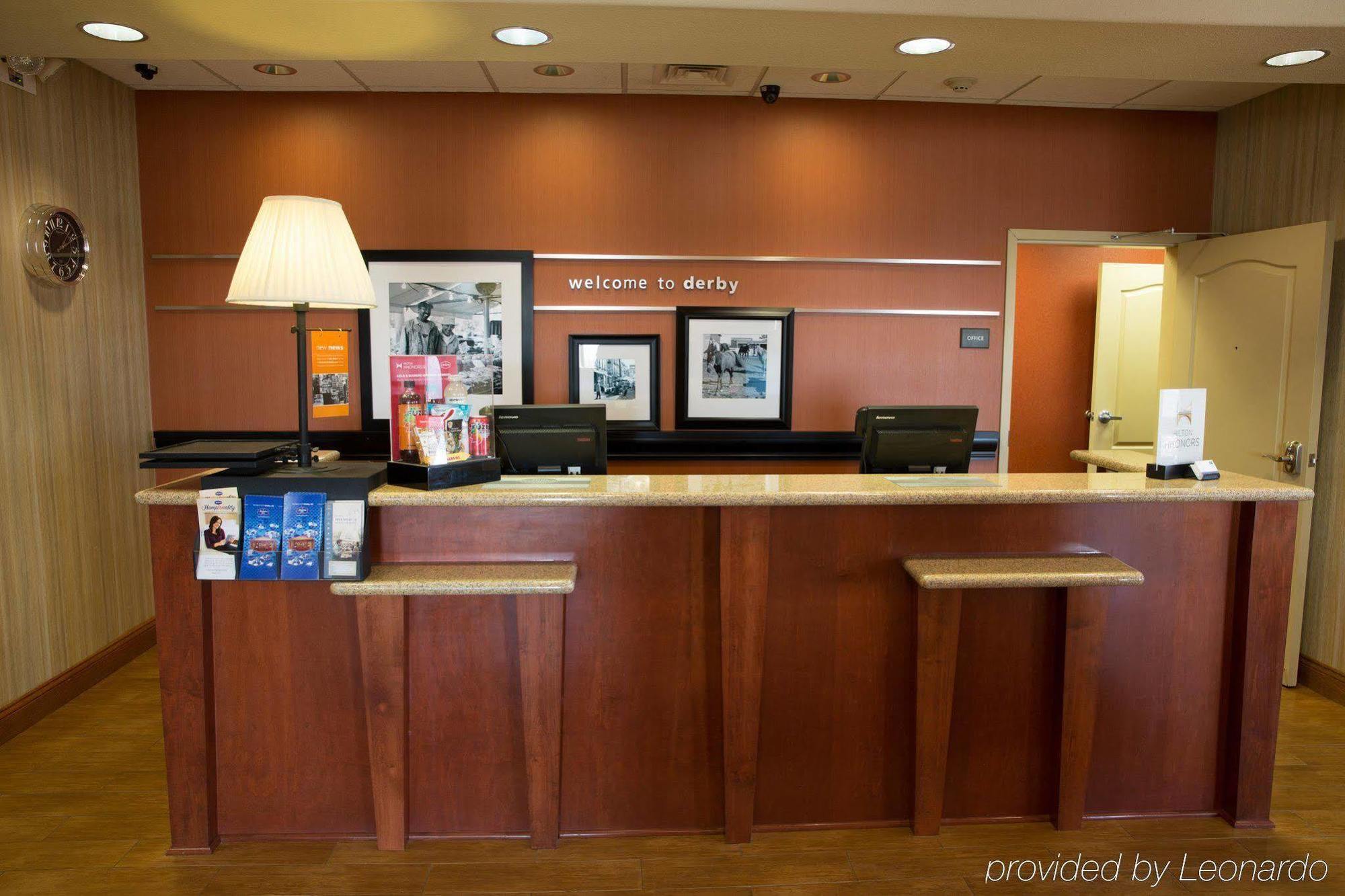 Hampton Inn Derby-Wichita Southeast מראה חיצוני תמונה