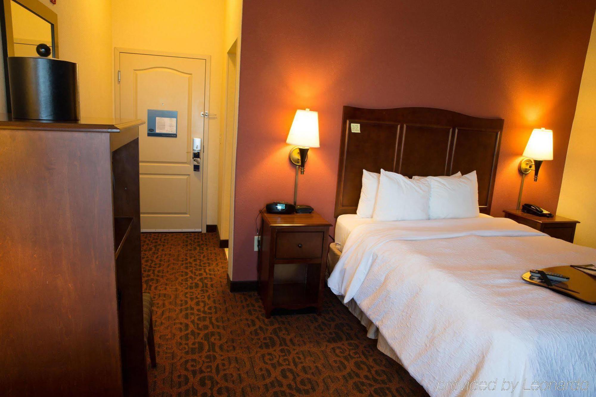 Hampton Inn Derby-Wichita Southeast מראה חיצוני תמונה