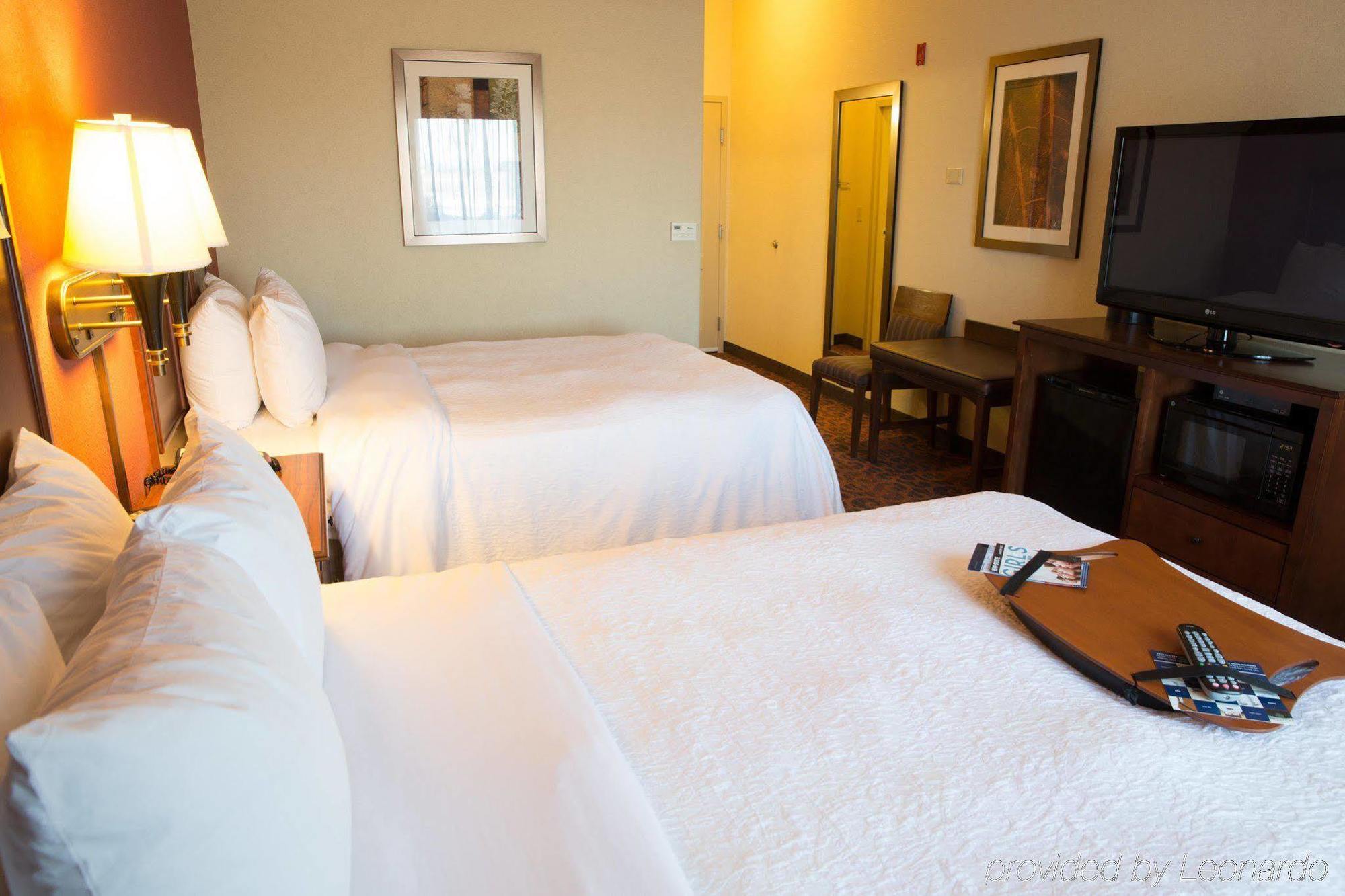 Hampton Inn Derby-Wichita Southeast מראה חיצוני תמונה